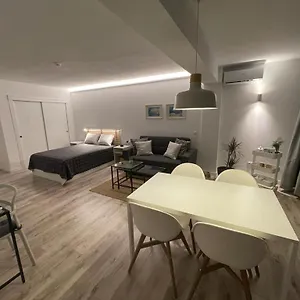 C Y L Apartamento